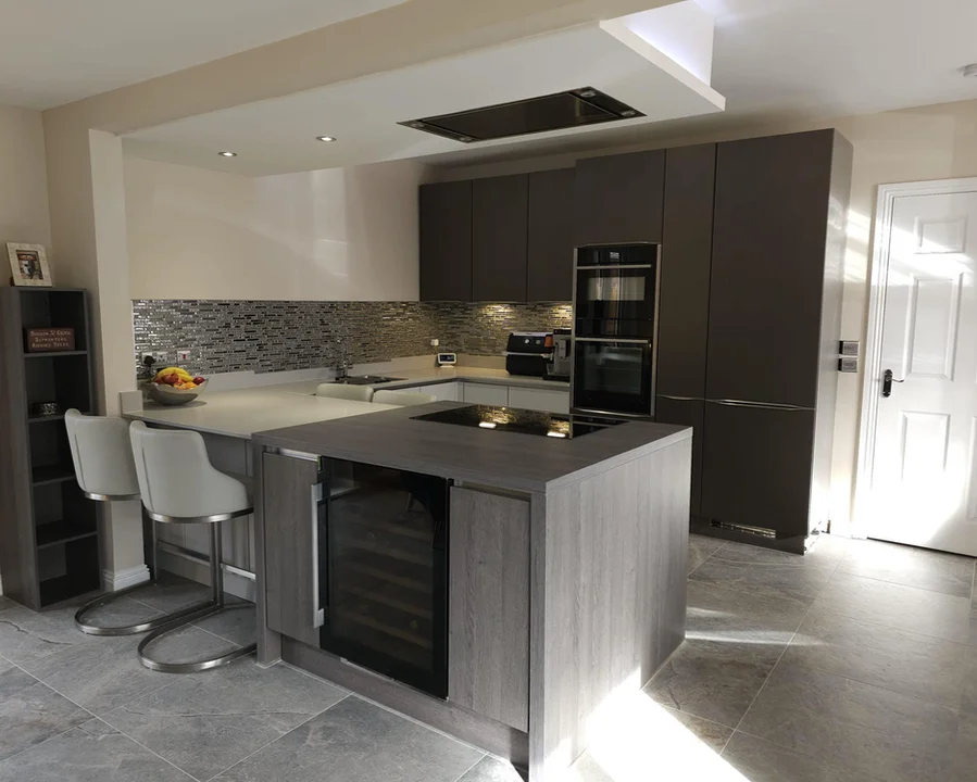 DRN Plastering Co - Traditional Plasterers in Glasgow Scotland - Kitchen Plastering